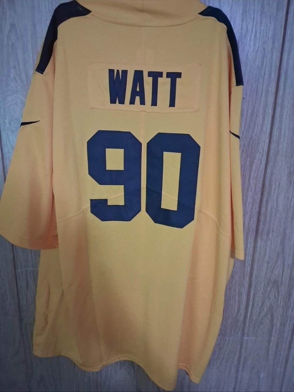 Surprise Sports Card With TJ Watt Pittsburgh Steelers XXL Jersey